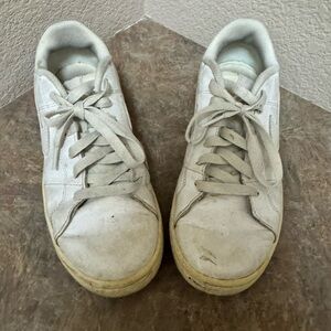 Nike White Sneakers Size 8